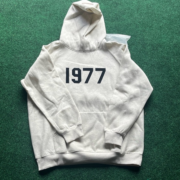 1977 essentials hoodie - Picture 2 of 3